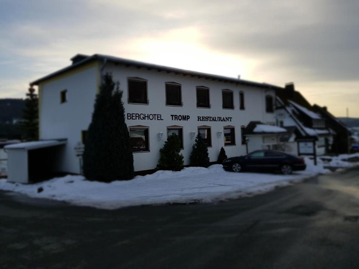 Natura Hotel 3*